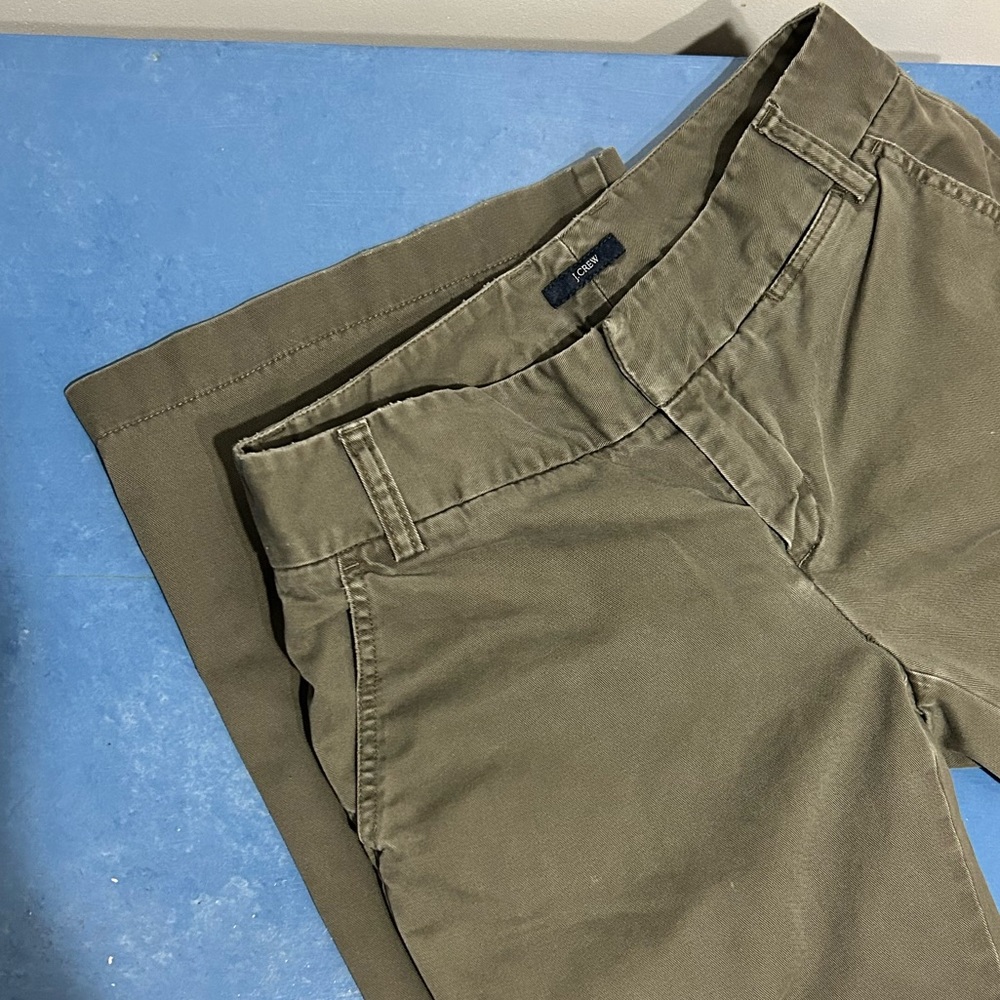 J. Crew olive green chino (4Tall)